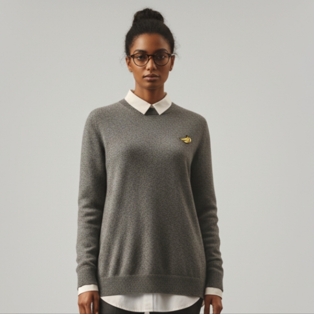 Banana Republic Cashmere Blend Sweater – Size M